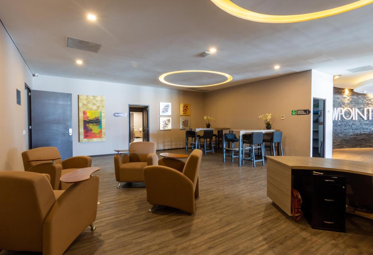 Hotel Glow Point - Mulza レオン エクステリア 写真