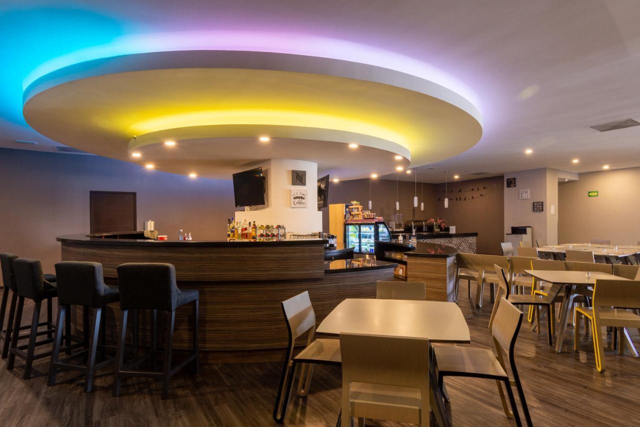 Hotel Glow Point - Mulza レオン エクステリア 写真
